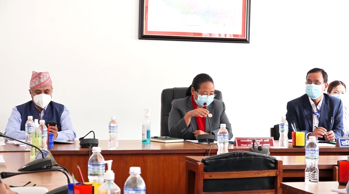 कक्षा १२ को परीक्षाअघि विद्यार्थीलाई खोप दिन सरकारलाई निर्देशन