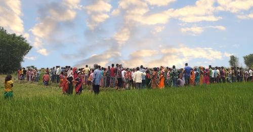 खाँडाचक्रमा १६ बर्षिय बालिकाकाे शव मकैवारिमा भेटिए पछी