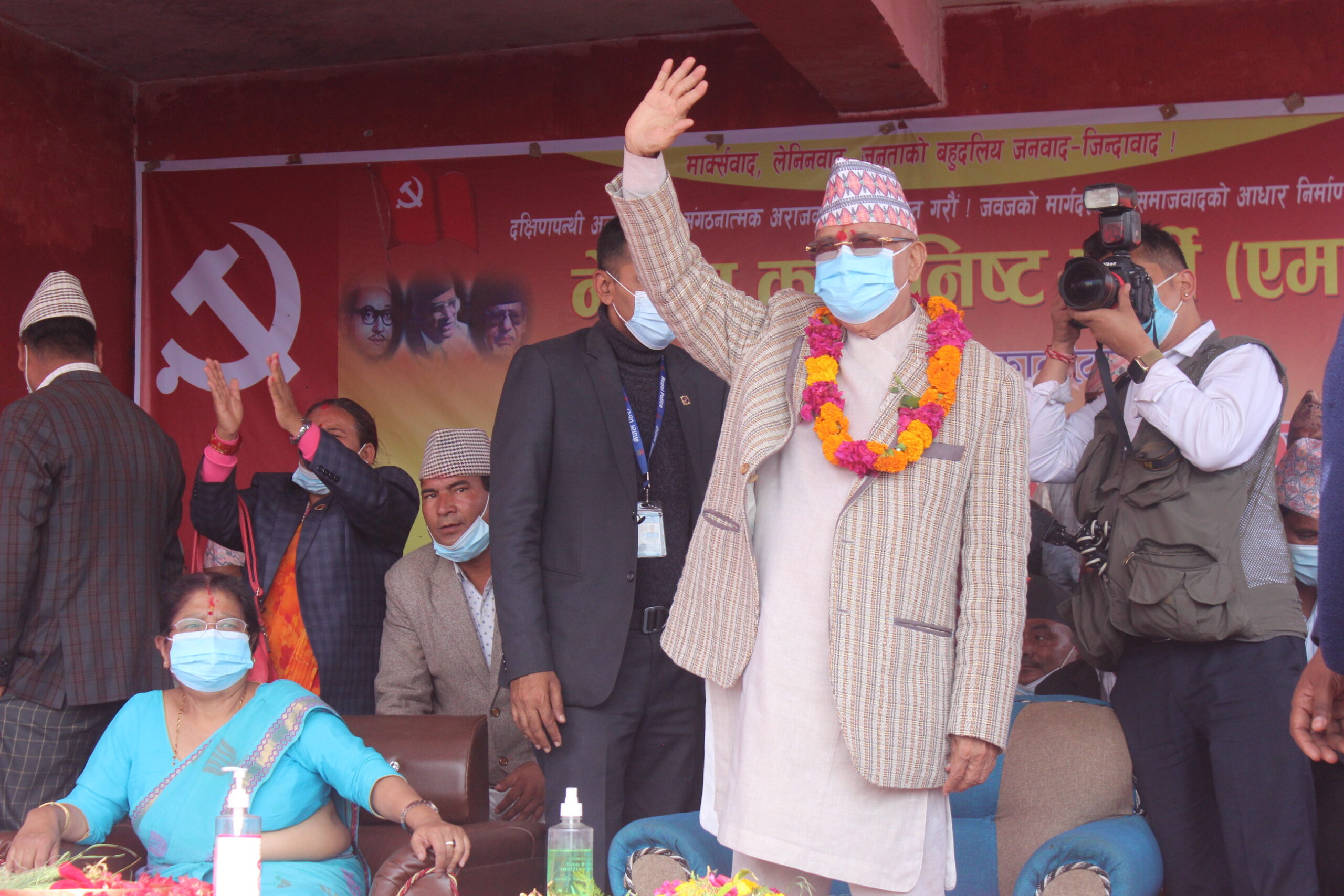 बिकास देख्ने जतिले एमाले रोज्ने छनः केपी शर्मा ओली