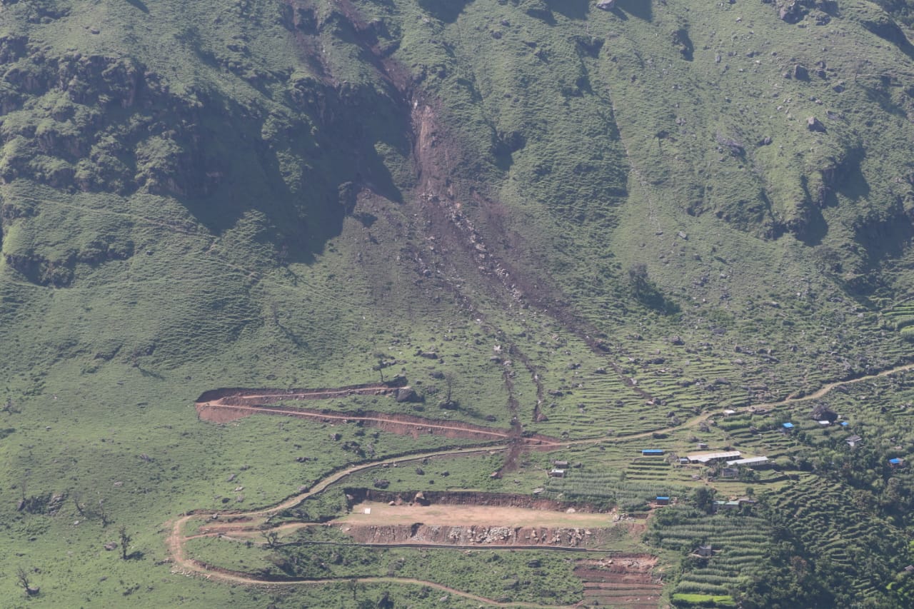 लुसाका २५ घर जाेखिममा