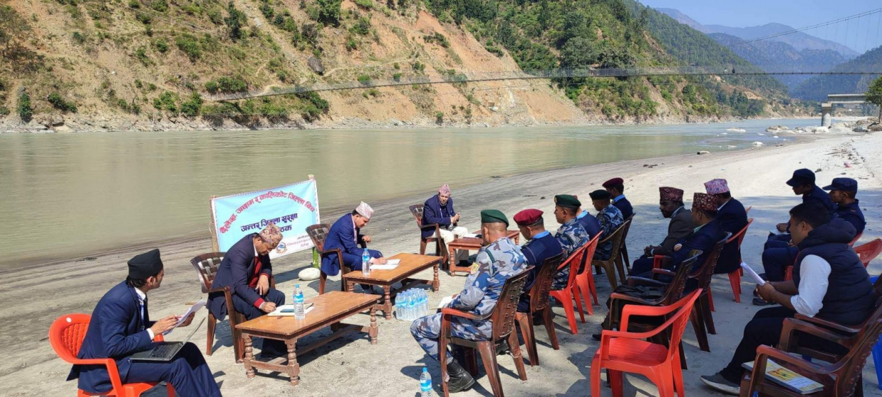 कर्णाली किनारमा तीन जिल्लाको सुरक्षा बैंठक