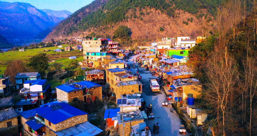 प्रसारण लाईनमा जोडियो राकम