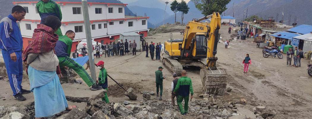 आरसिपी बजारका घरटहरा भत्काउन सुरु